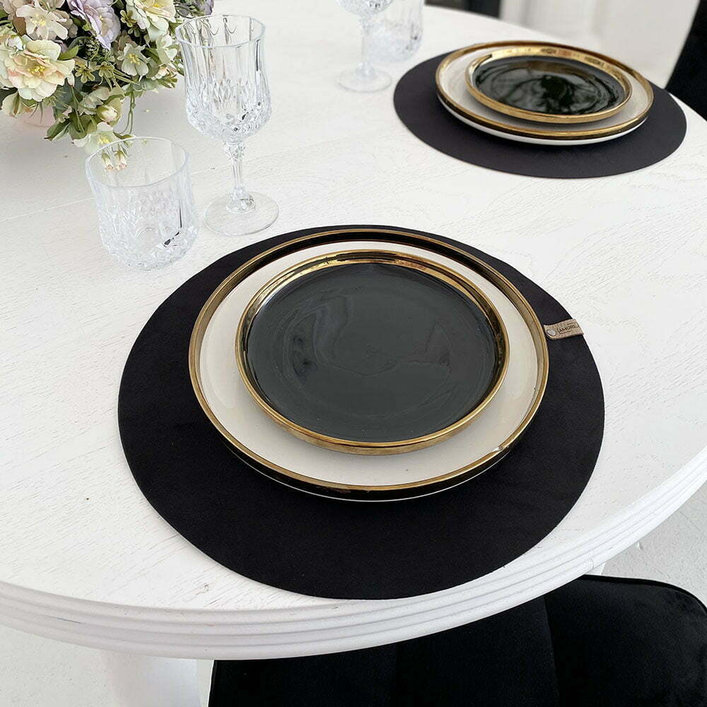 ovalo formos veliuriniai stalo padekliukai juodi 2