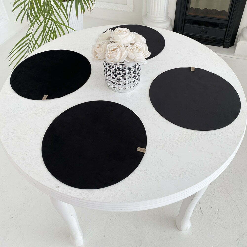 ovalo formos veliuriniai stalo padekliukai juodi 7