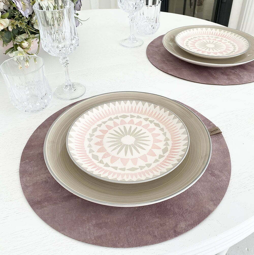 ovalo formos veliuriniai stalo padekliukai rozines spalvos 3